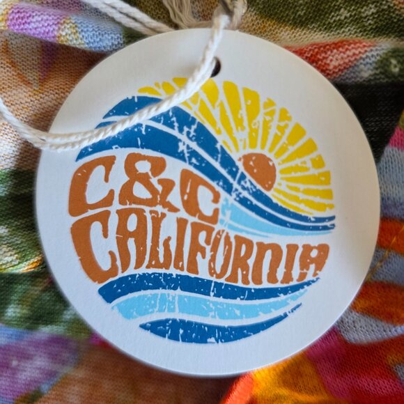 NEW C & C California Artsy Tropical Linen Top Bright Colorful Curved Hem Size M - Picture 8 of 8